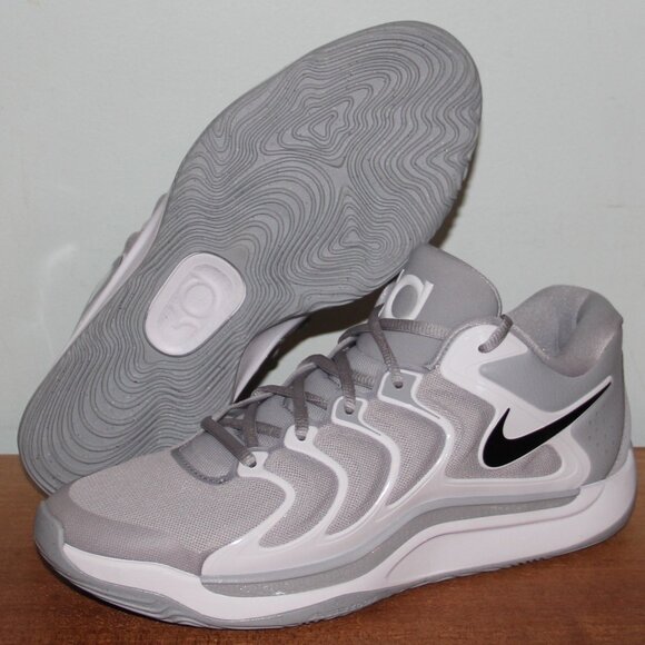 Nike KD 17 TB Basketball Shoes Mens 7.5 9 11 Wolf Grey White - Picture 1 of 6